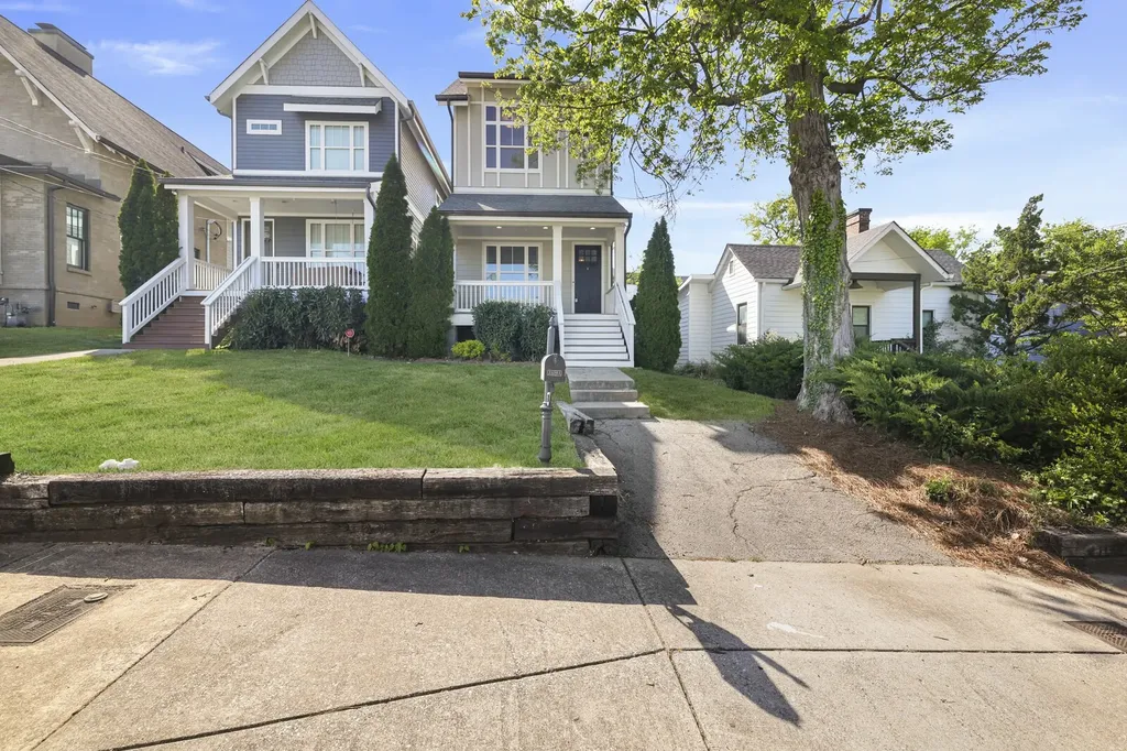 2109A 11th Ave, S Nashville TN 37204