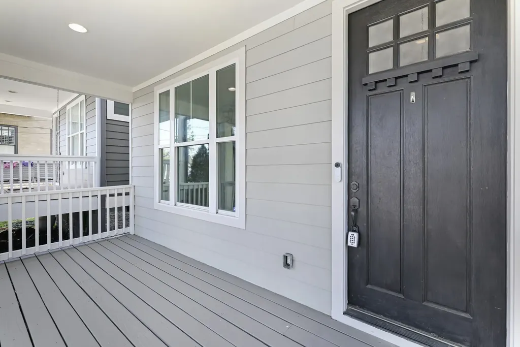 2109A 11th Ave, S Nashville TN 37204