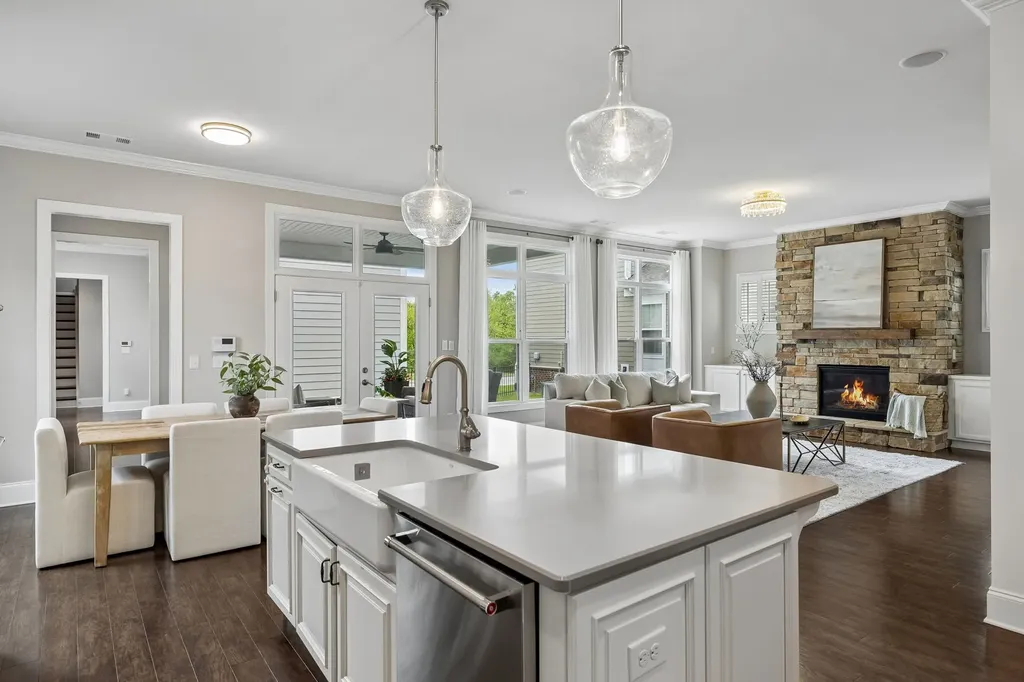 9560 Dresden Square Brentwood TN 37027