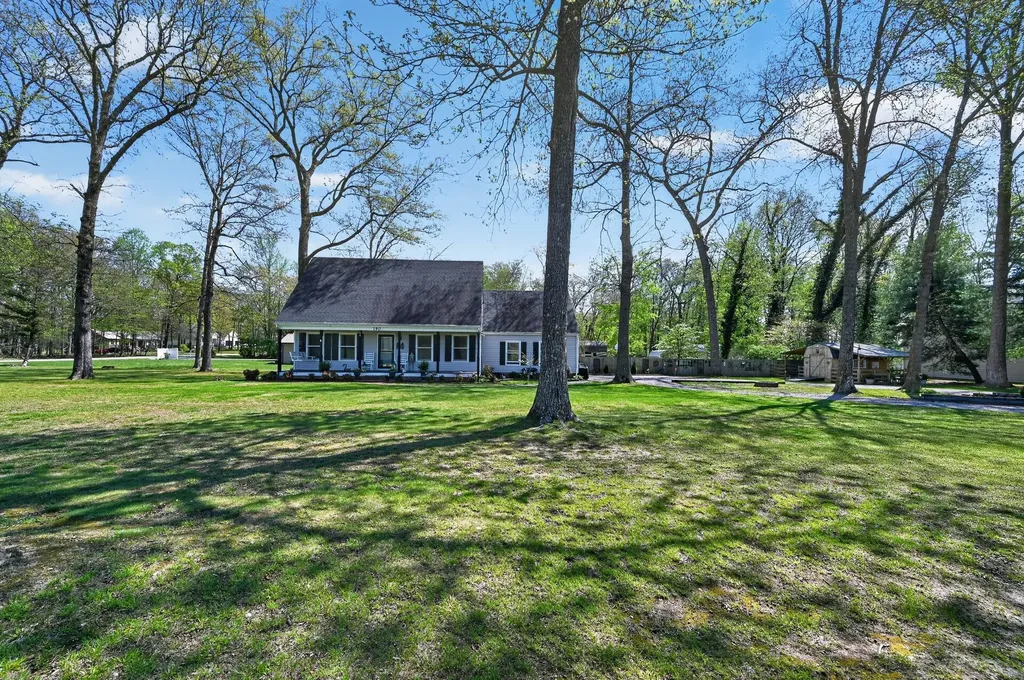 190 Hooper Road Smithville TN 37166