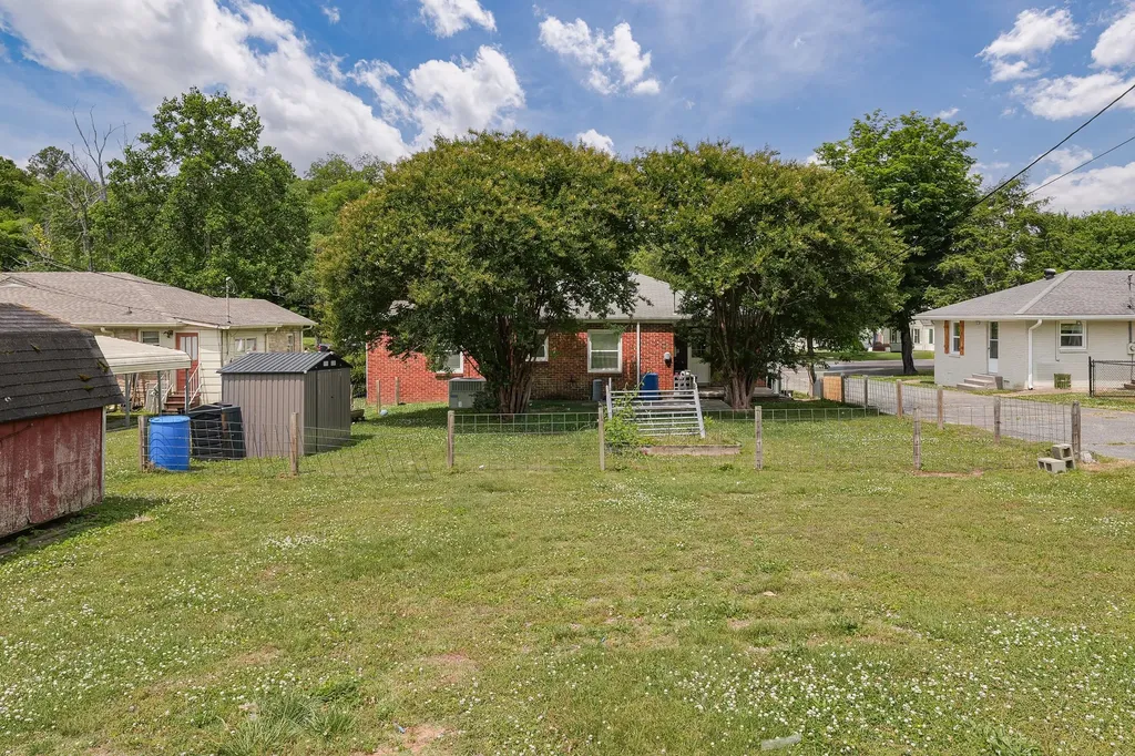 917 3rd Avenue Fayetteville TN 37334
