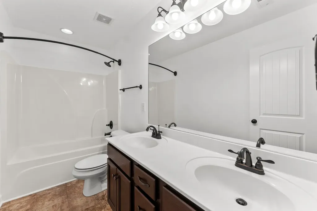 1310 Plano Court Murfreesboro TN 37128