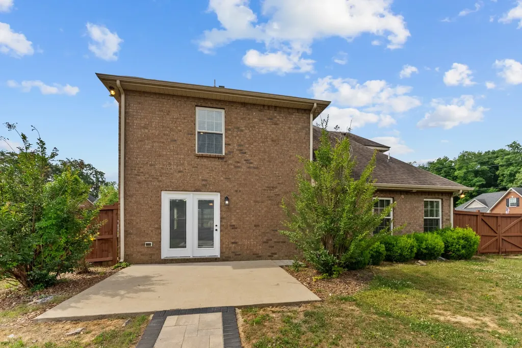 1310 Plano Court Murfreesboro TN 37128