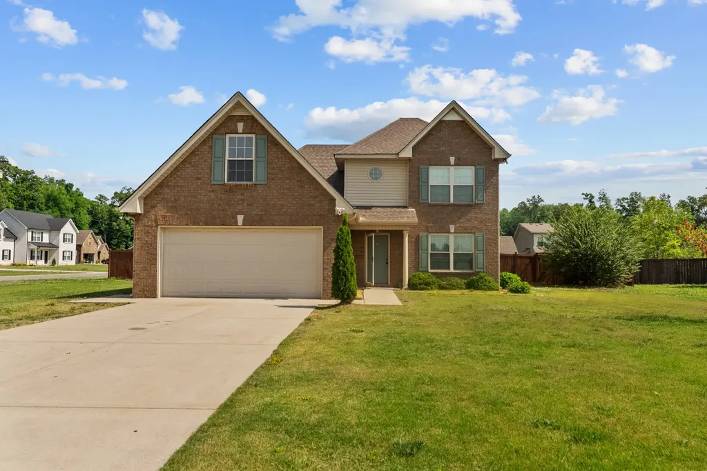 1310 Plano Court Murfreesboro TN 37128