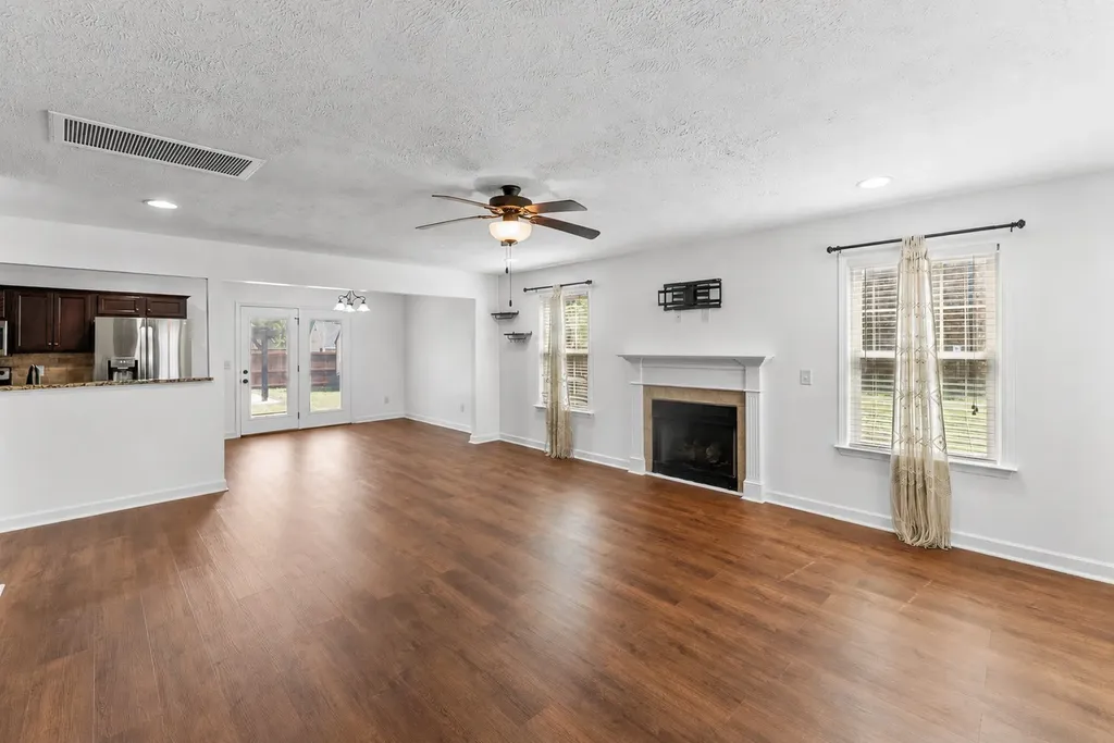 1310 Plano Court Murfreesboro TN 37128