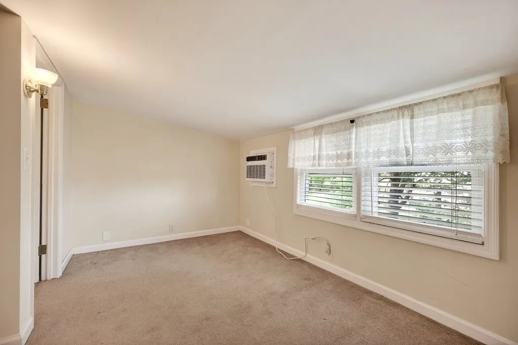 530 W Main Street Smithville TN 37166