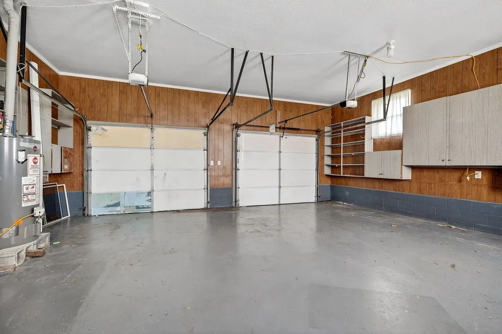 530 W Main Street Smithville TN 37166