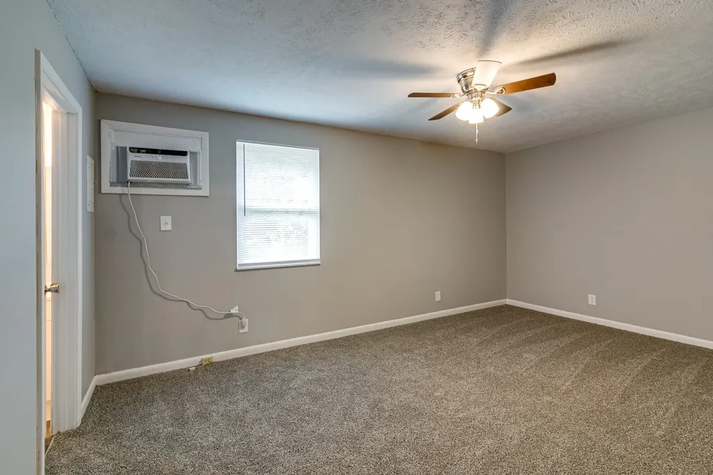 812 Bradley Street Clarksville TN 37040
