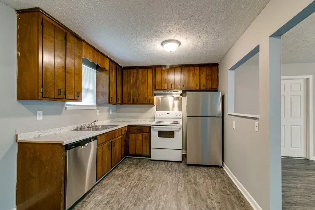812 Bradley Street Clarksville TN 37040