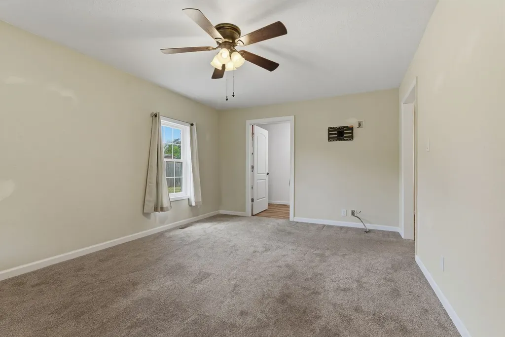 22 Larkspur Avenue Lebanon TN 37090
