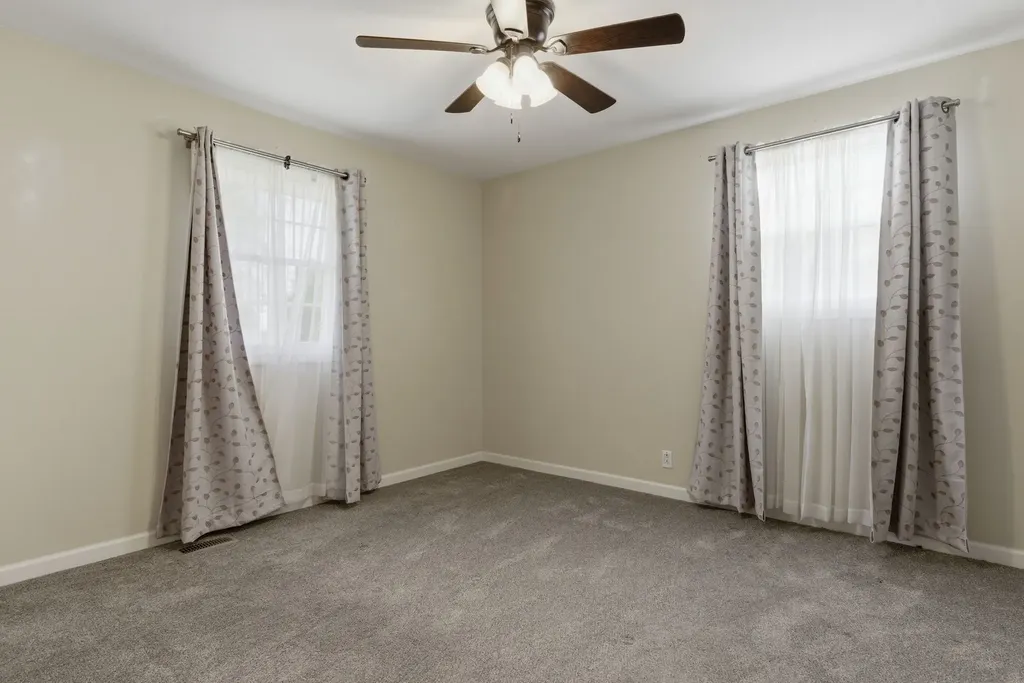 22 Larkspur Avenue Lebanon TN 37090
