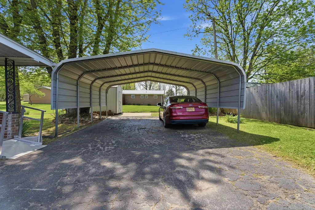 22 Larkspur Avenue Lebanon TN 37090