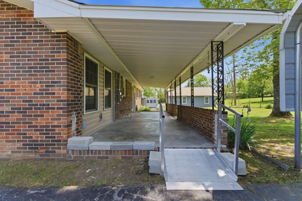 22 Larkspur Avenue Lebanon TN 37090