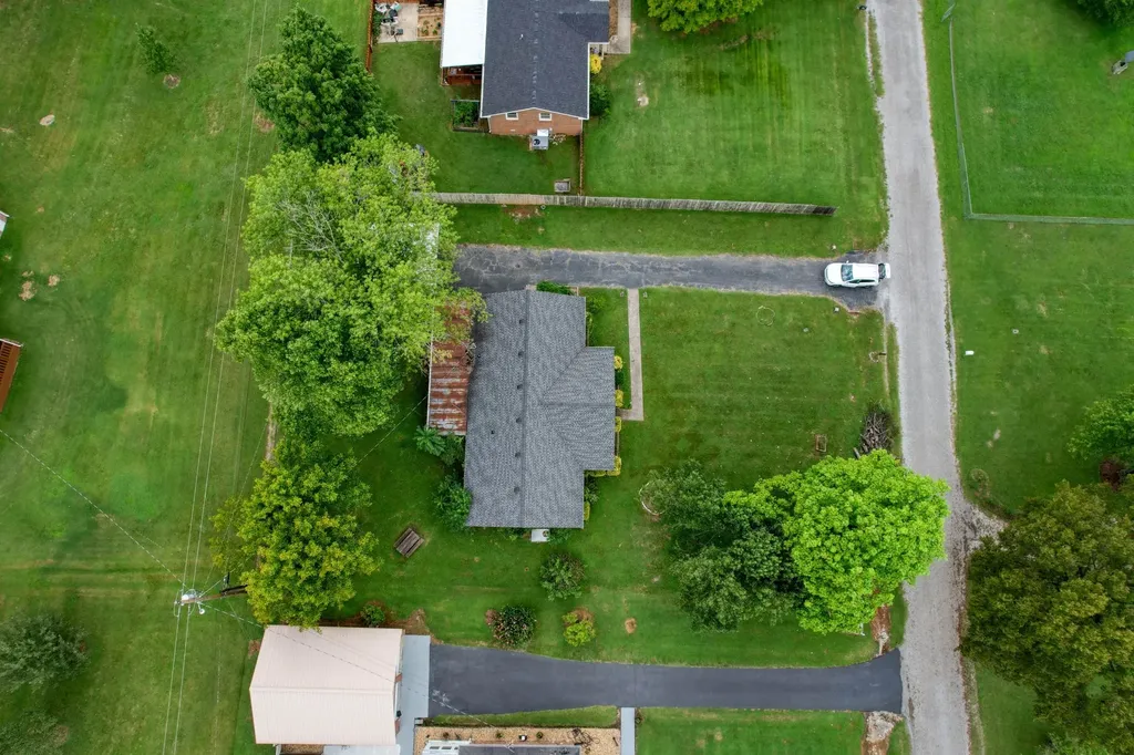22 Larkspur Avenue Lebanon TN 37090