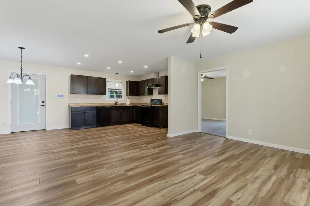 22 Larkspur Avenue Lebanon TN 37090