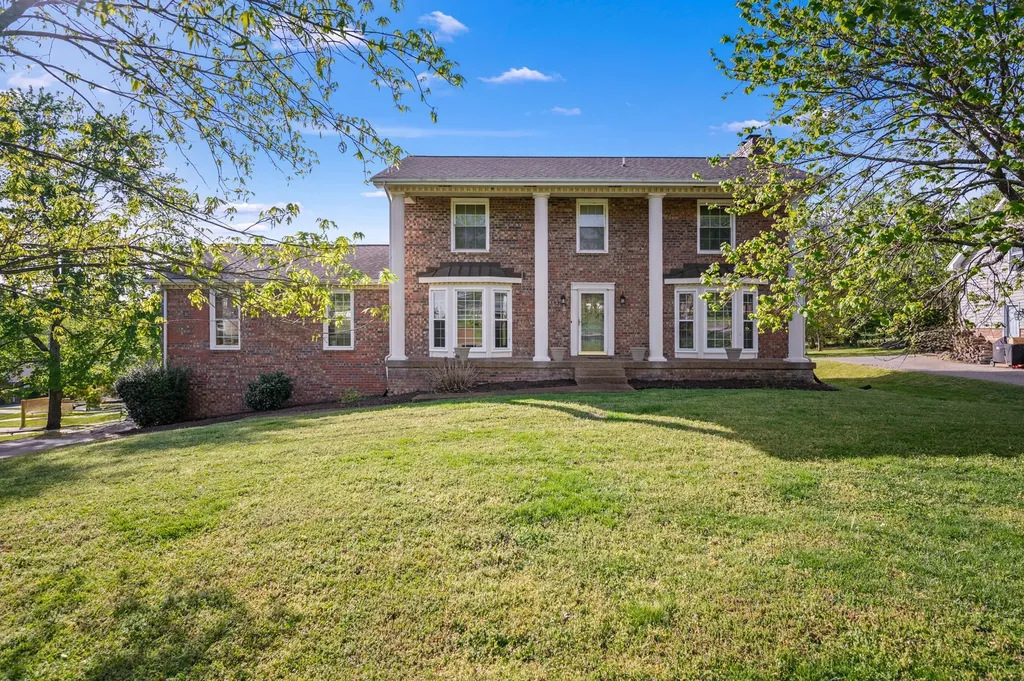 178 Allen Drive Hendersonville TN 37075