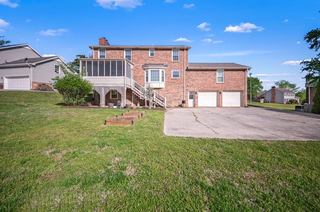 178 Allen Drive Hendersonville TN 37075