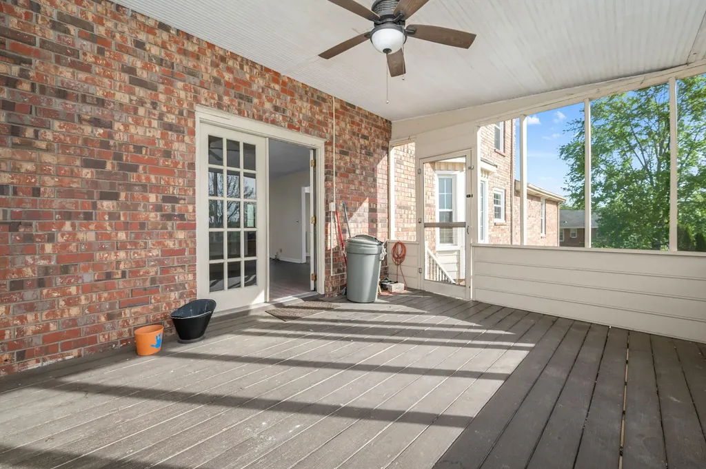 178 Allen Drive Hendersonville TN 37075