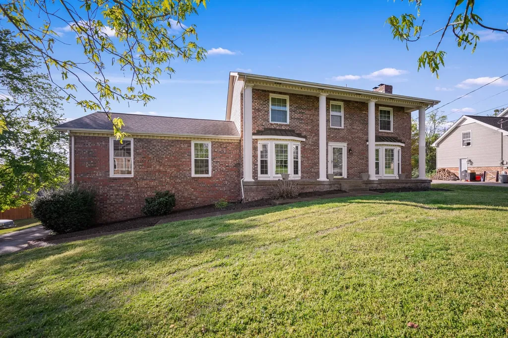 178 Allen Drive Hendersonville TN 37075