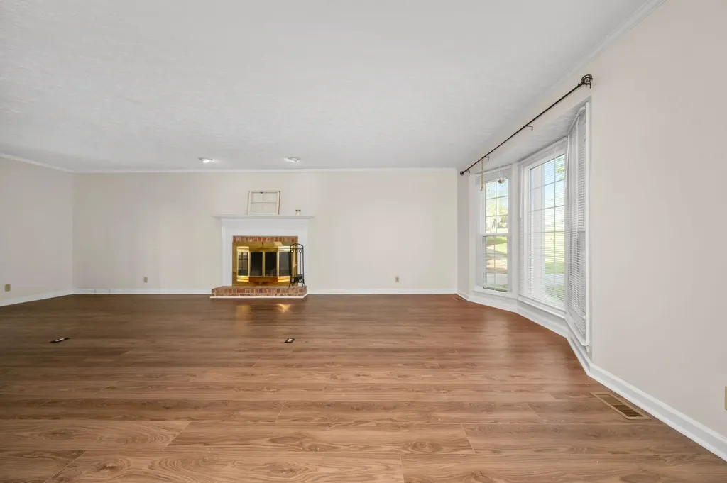178 Allen Drive Hendersonville TN 37075