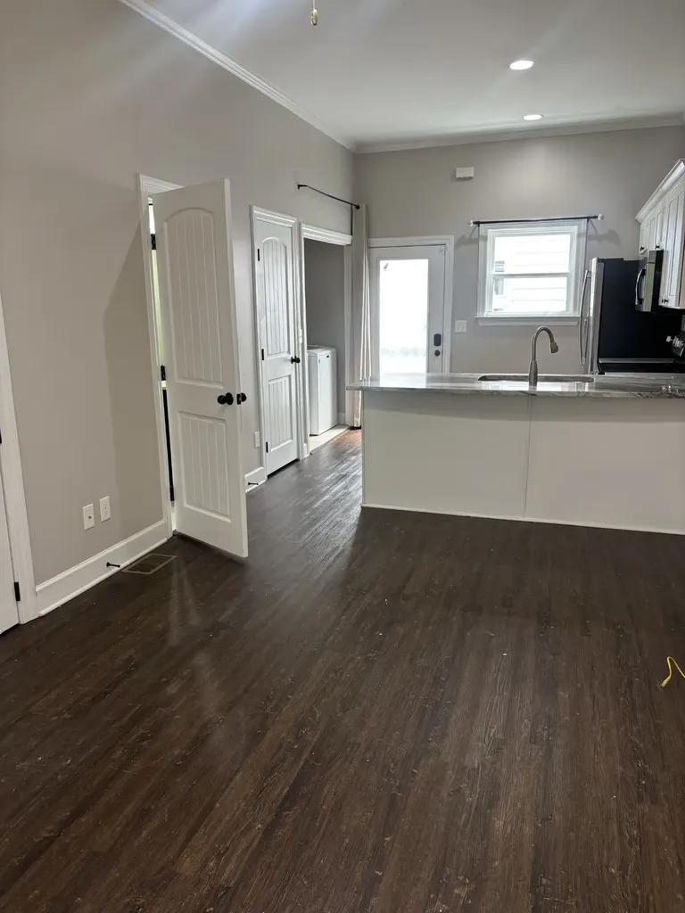 1020B 40th Ave, N Nashville TN 37209