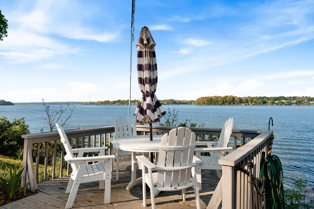 3005 Lakeshore Drive Old Hickory TN 37138