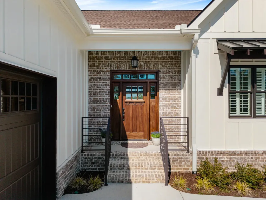 3005 Lakeshore Drive Old Hickory TN 37138