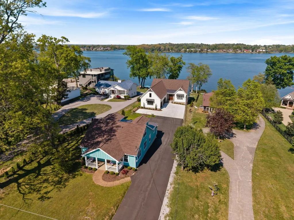 3005 Lakeshore Drive Old Hickory TN 37138