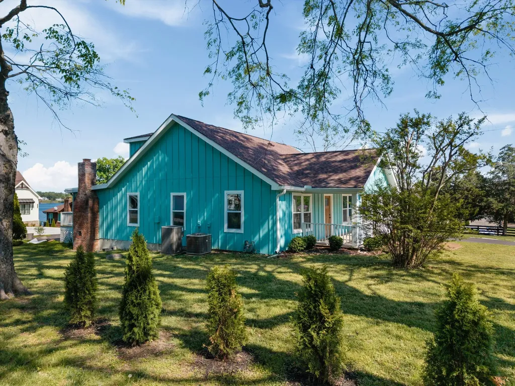 3005 Lakeshore Drive Old Hickory TN 37138