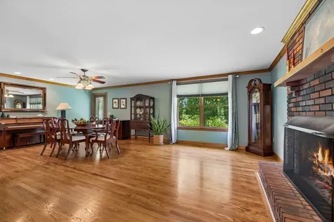 12 Charles Apple Lane Brush Creek TN 38547