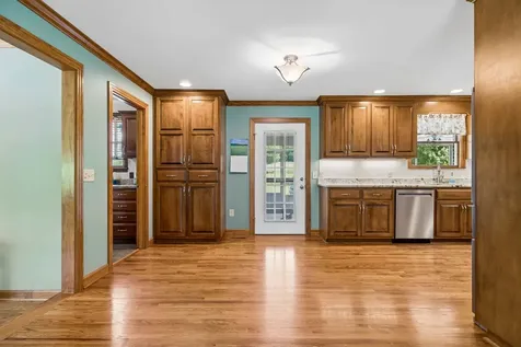 12 Charles Apple Lane Brush Creek TN 38547