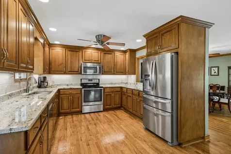 12 Charles Apple Lane Brush Creek TN 38547