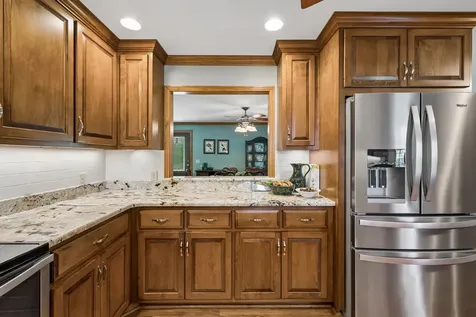 12 Charles Apple Lane Brush Creek TN 38547
