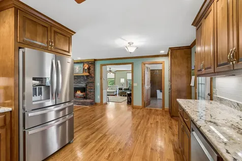 12 Charles Apple Lane Brush Creek TN 38547