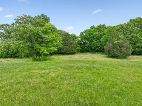 12 Charles Apple Lane Brush Creek TN 38547