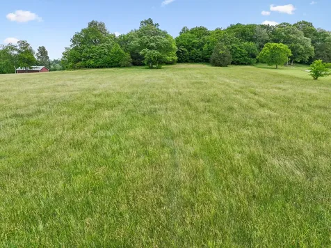 12 Charles Apple Lane Brush Creek TN 38547