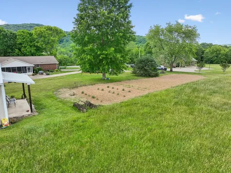 12 Charles Apple Lane Brush Creek TN 38547