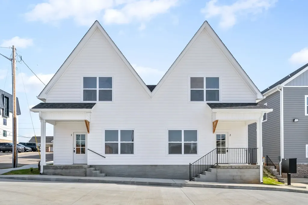 106 Cooper Place Clarksville TN 37040