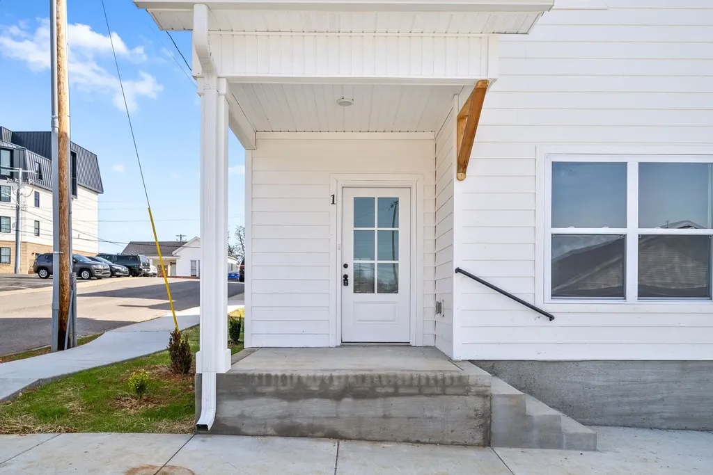 106 Cooper Place Clarksville TN 37040