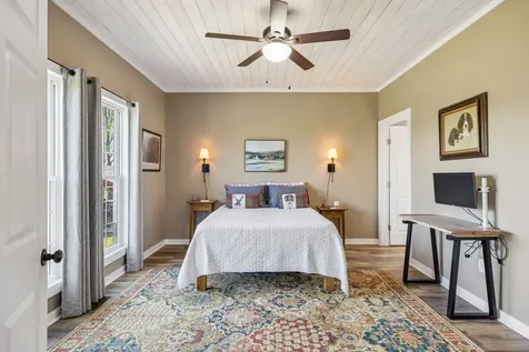 4341 Marlowe Road Williamsport TN 38487