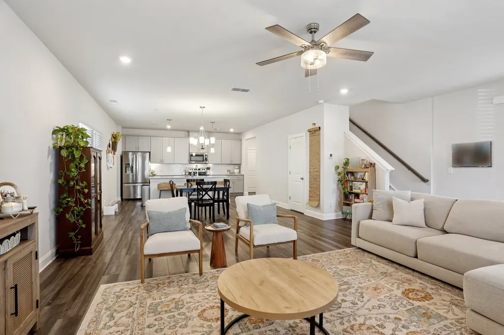 4901 Myra Drive Hermitage TN 37076