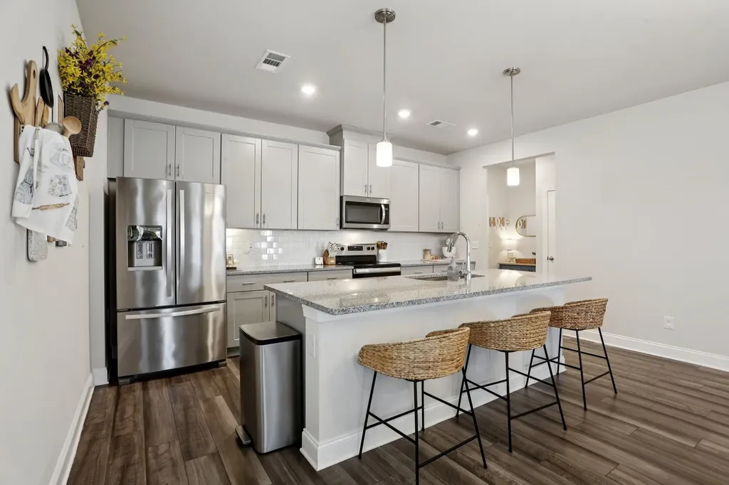 4901 Myra Drive Hermitage TN 37076