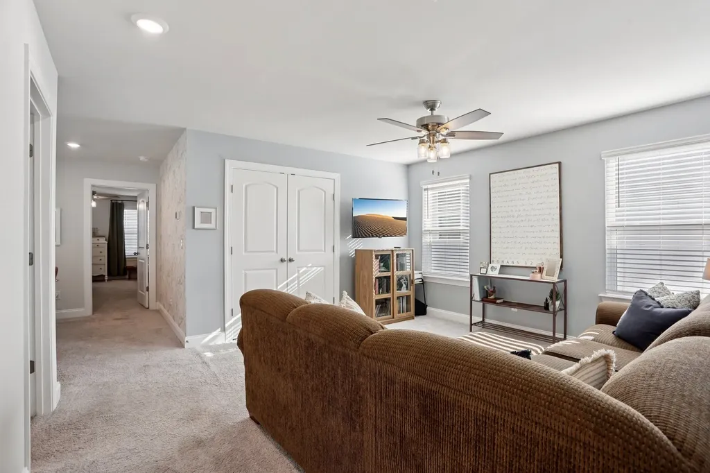 4901 Myra Drive Hermitage TN 37076