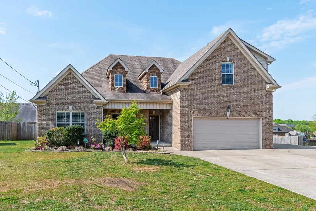 1021 Brokencreek Lane Murfreesboro TN 37129