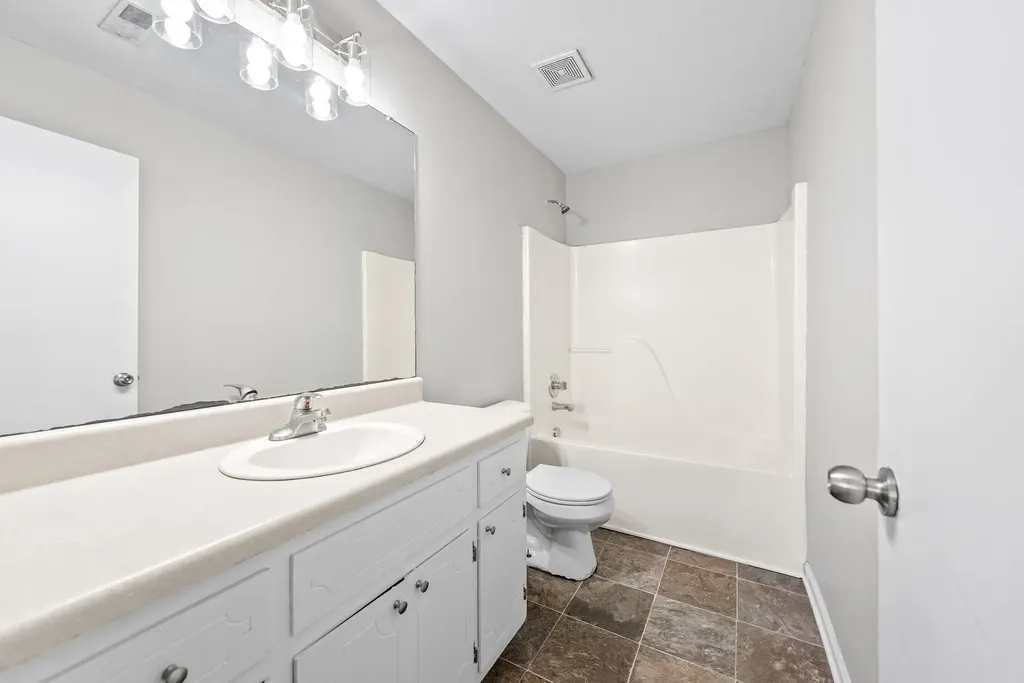 209 Lexington Drive Clarksville TN 37042