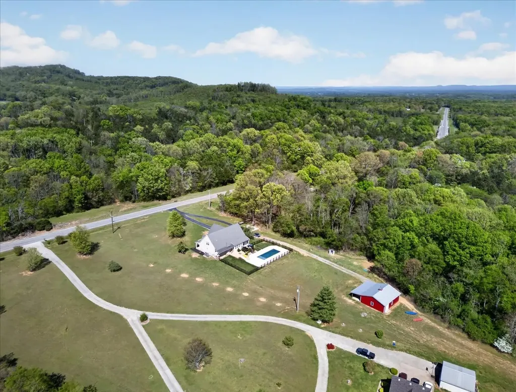 11039 Panther Creek Road Christiana TN 37037
