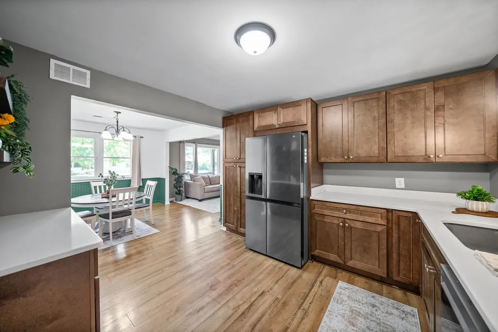 16 Donelson Drive Clarksville TN 37042