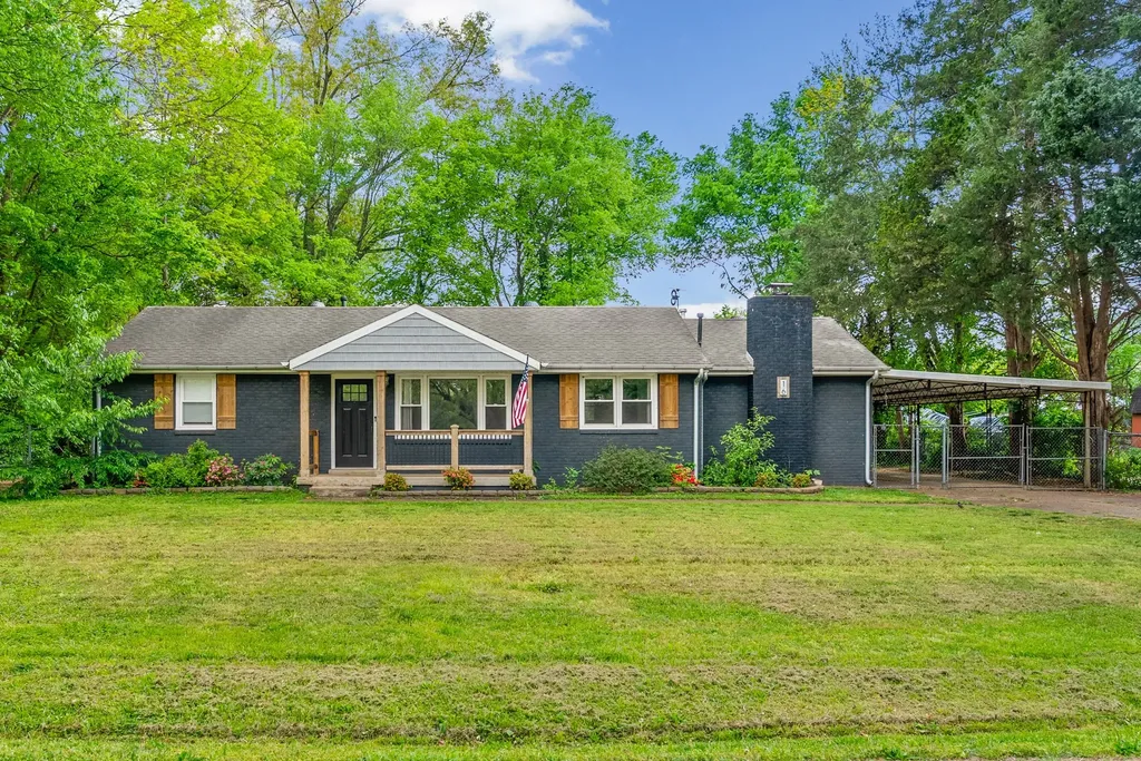 16 Donelson Drive Clarksville TN 37042