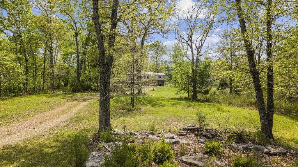 6378 E Richmond Shop Road Lebanon TN 37090