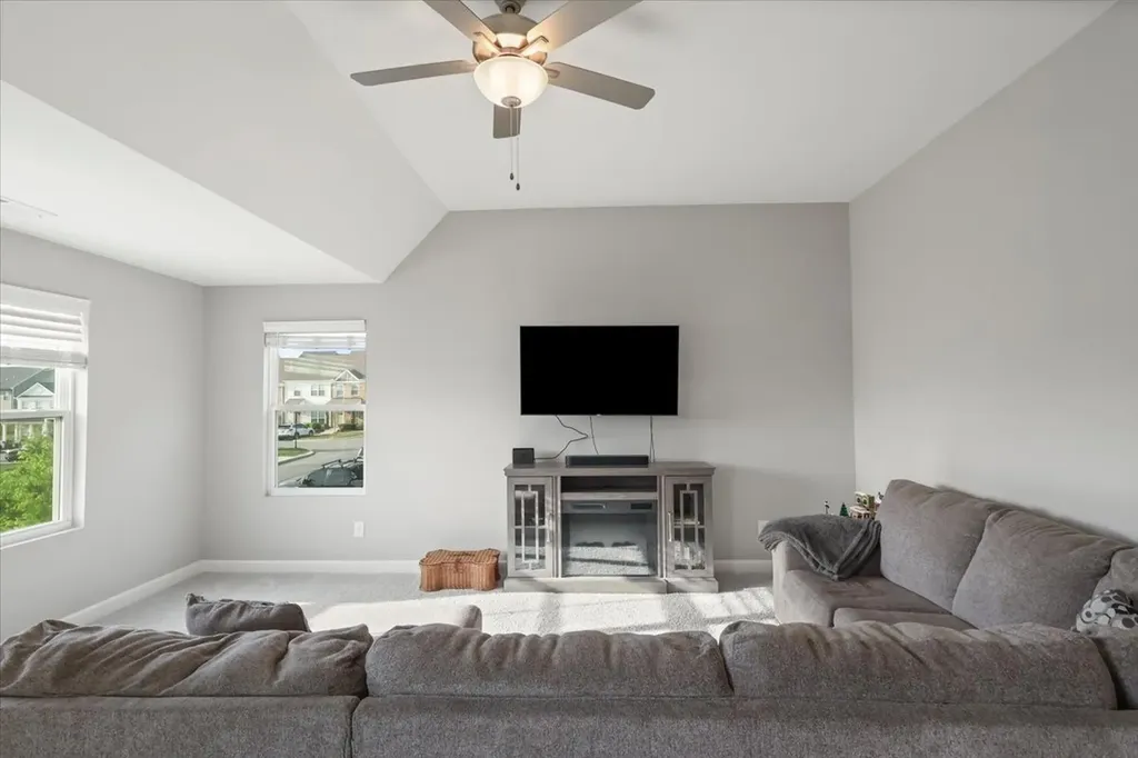 161 Harvard Drive Gallatin TN 37066
